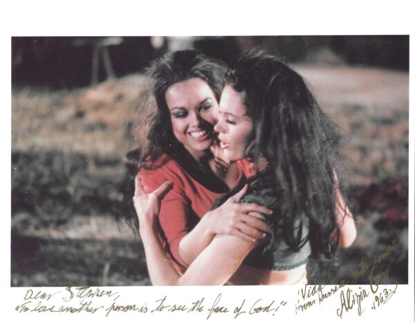 Alizia Gur - Vida - "From Russia With Love"