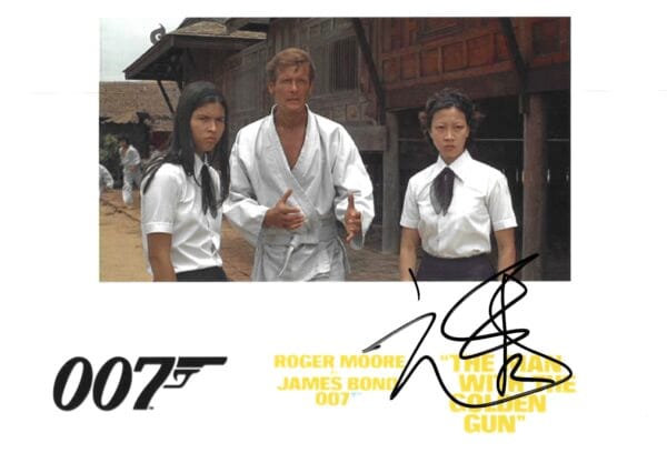 Yuen Qiu - Nara - "TMWTGG"